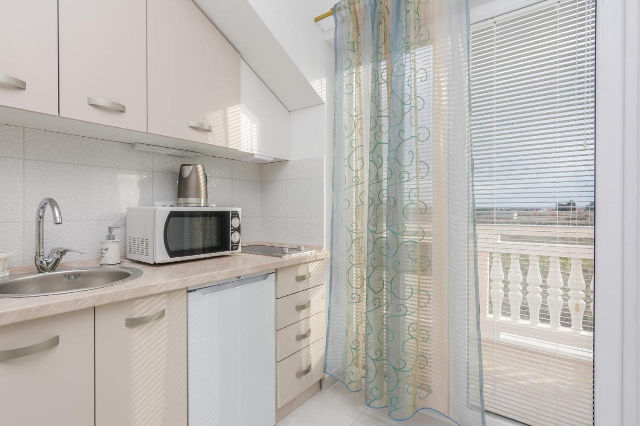 Villa Flora Maris Apartments Privlaka  Exteriér fotografie